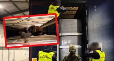 Funkcjonariusze KAS i Straż Graniczna udaremniła przemyt ludzi przez granicę polsko-litewską
